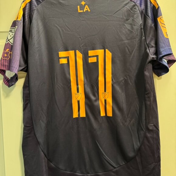 LA Galaxy 2024/25 Jersey #11 - Men's Large - new with tags - Picture 2 of 2